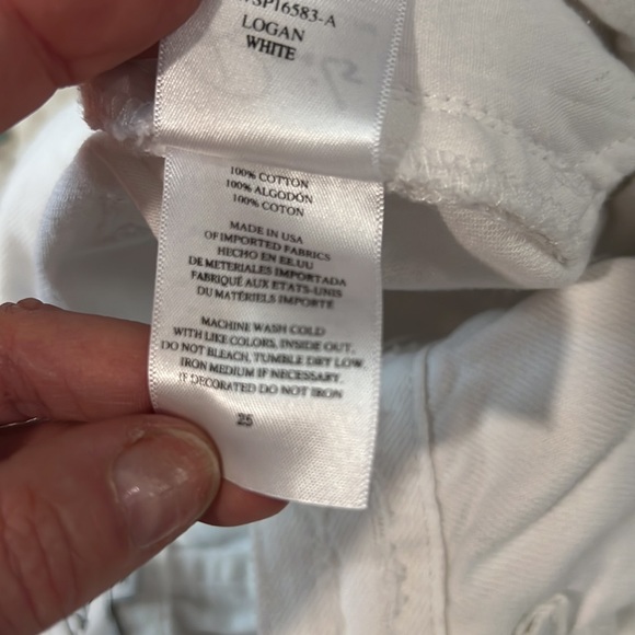 Rails size 25 white Logan distressed shorts excellent condition, button fly - Picture 11 of 13